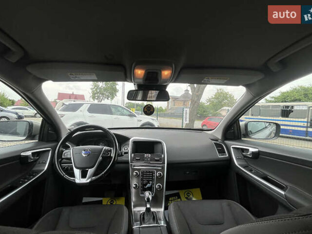 Бежевый Вольво ХС60, объемом двигателя 2.5 л и пробегом 258 тыс. км за 15999 $, фото 19 на Automoto.ua