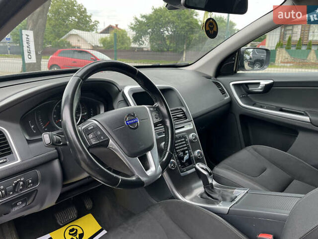 Бежевый Вольво ХС60, объемом двигателя 2.5 л и пробегом 258 тыс. км за 15999 $, фото 9 на Automoto.ua