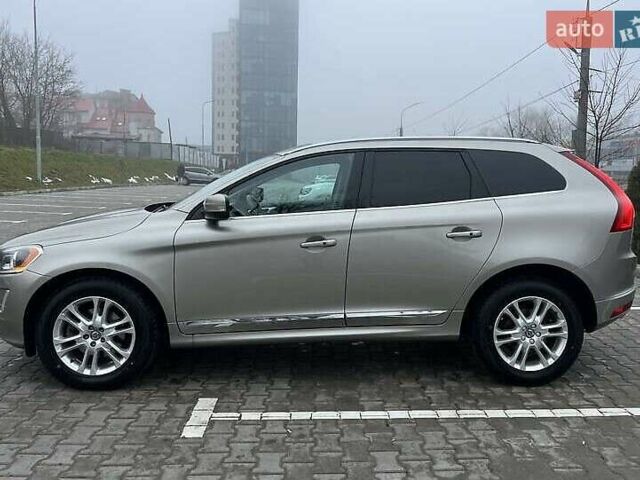 Бежевый Вольво ХС60, объемом двигателя 2.5 л и пробегом 131 тыс. км за 16300 $, фото 5 на Automoto.ua