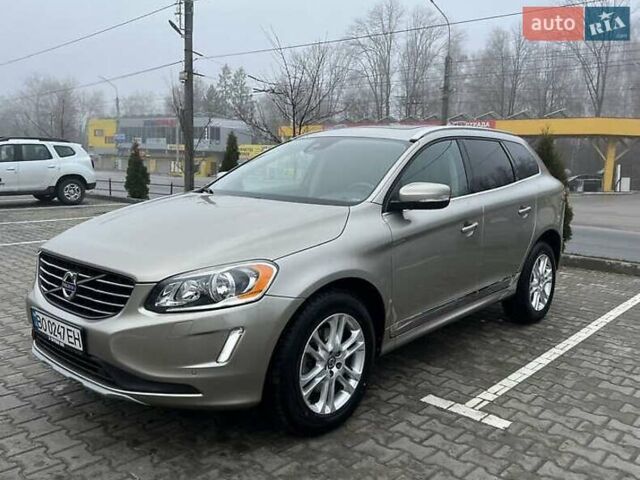 Бежевый Вольво ХС60, объемом двигателя 2.5 л и пробегом 131 тыс. км за 16300 $, фото 4 на Automoto.ua