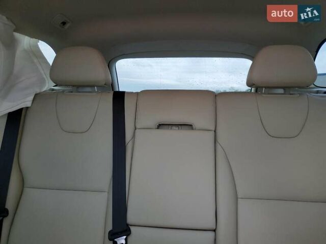Бежевий Вольво ХС60, об'ємом двигуна 2.95 л та пробігом 93 тис. км за 3000 $, фото 9 на Automoto.ua