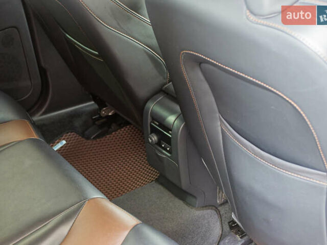 Бежевий Вольво ХС60, об'ємом двигуна 2.4 л та пробігом 215 тис. км за 29700 $, фото 23 на Automoto.ua