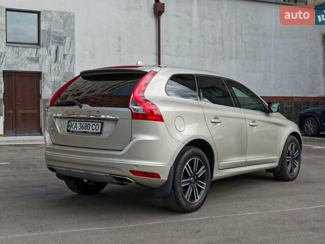 Бежевий Вольво ХС60, об'ємом двигуна 2.4 л та пробігом 215 тис. км за 29700 $, фото 7 на Automoto.ua