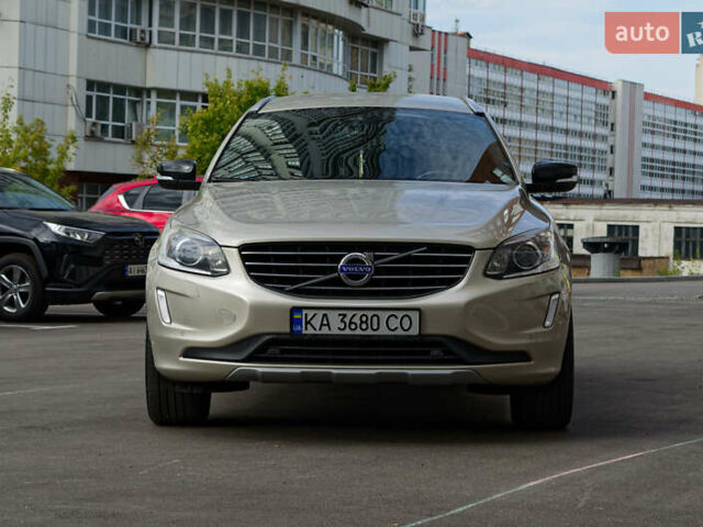 Бежевий Вольво ХС60, об'ємом двигуна 2.4 л та пробігом 215 тис. км за 29700 $, фото 1 на Automoto.ua