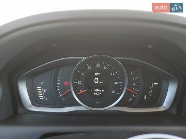 Бежевый Вольво ХС60, объемом двигателя 1.97 л и пробегом 109 тыс. км за 2000 $, фото 8 на Automoto.ua