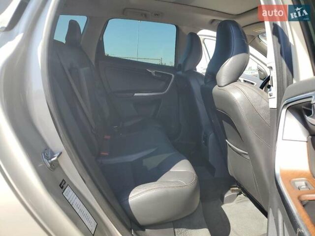 Бежевый Вольво ХС60, объемом двигателя 1.97 л и пробегом 109 тыс. км за 2000 $, фото 10 на Automoto.ua