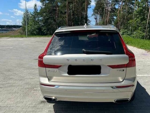 Бежевый Вольво ХС60, объемом двигателя 2 л и пробегом 153 тыс. км за 21500 $, фото 4 на Automoto.ua