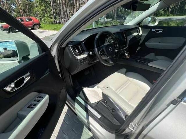 Бежевый Вольво ХС60, объемом двигателя 2 л и пробегом 153 тыс. км за 21500 $, фото 6 на Automoto.ua