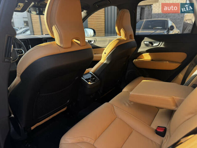 Бежевый Вольво ХС60, объемом двигателя 2 л и пробегом 6 тыс. км за 55000 $, фото 43 на Automoto.ua