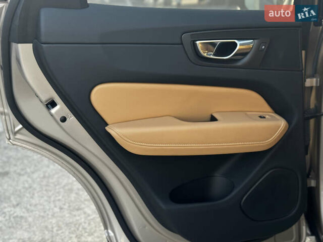 Бежевый Вольво ХС60, объемом двигателя 2 л и пробегом 6 тыс. км за 55000 $, фото 41 на Automoto.ua