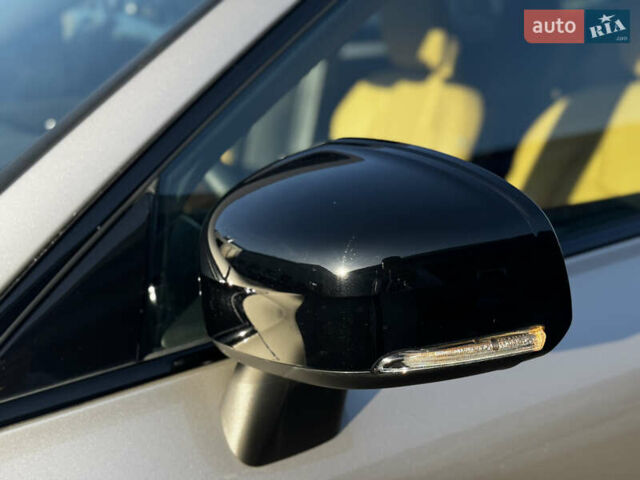 Бежевый Вольво ХС60, объемом двигателя 2 л и пробегом 6 тыс. км за 55000 $, фото 18 на Automoto.ua