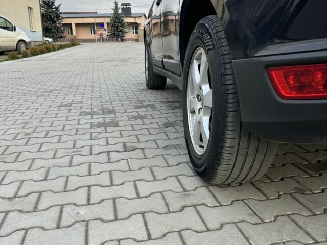 Чорний Вольво ХС60, об'ємом двигуна 2 л та пробігом 300 тис. км за 5999 $, фото 8 на Automoto.ua