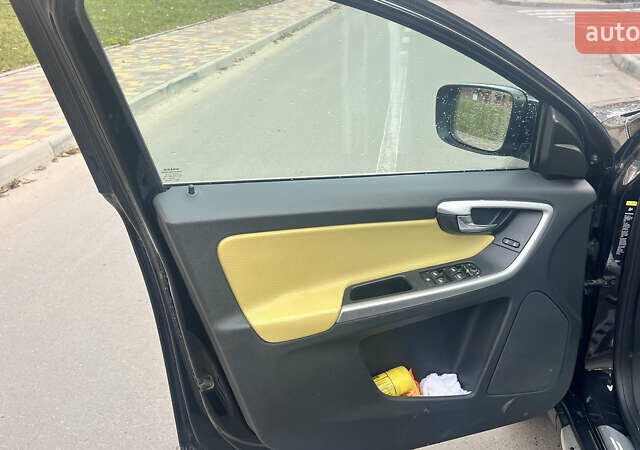 Черный Вольво ХС60, объемом двигателя 2.4 л и пробегом 290 тыс. км за 13999 $, фото 27 на Automoto.ua