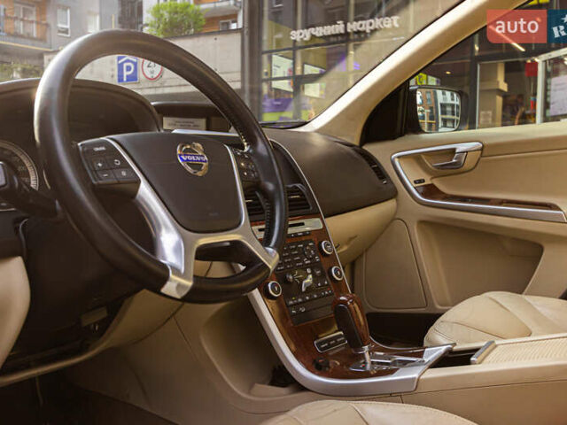 Чорний Вольво ХС60, об'ємом двигуна 2.4 л та пробігом 200 тис. км за 12300 $, фото 18 на Automoto.ua