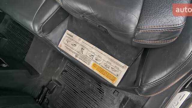Черный Вольво ХС60, объемом двигателя 3 л и пробегом 280 тыс. км за 12000 $, фото 11 на Automoto.ua