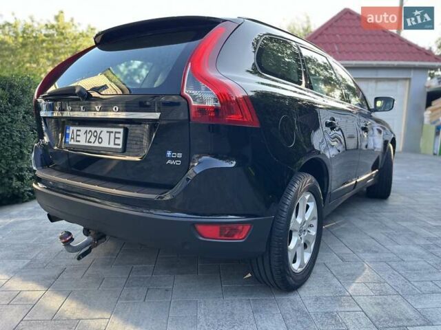 Чорний Вольво ХС60, об'ємом двигуна 2.4 л та пробігом 425 тис. км за 13000 $, фото 26 на Automoto.ua