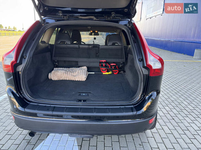 Черный Вольво ХС60, объемом двигателя 2.4 л и пробегом 160 тыс. км за 15500 $, фото 7 на Automoto.ua