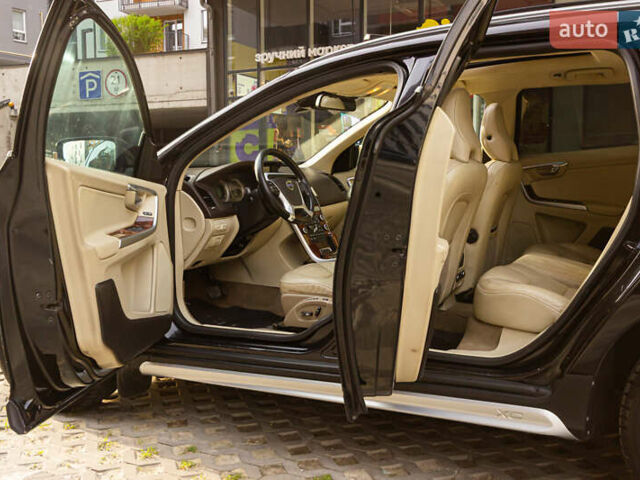 Чорний Вольво ХС60, об'ємом двигуна 2.4 л та пробігом 200 тис. км за 12300 $, фото 22 на Automoto.ua