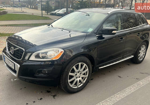 Черный Вольво ХС60, объемом двигателя 2.4 л и пробегом 290 тыс. км за 13999 $, фото 3 на Automoto.ua