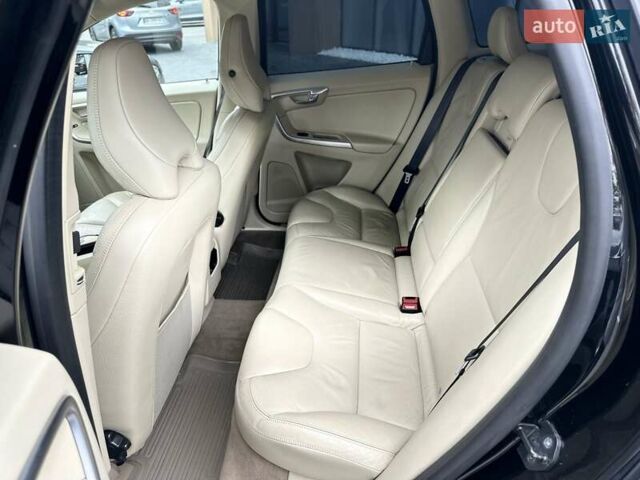 Чорний Вольво ХС60, об'ємом двигуна 2.4 л та пробігом 265 тис. км за 13700 $, фото 23 на Automoto.ua