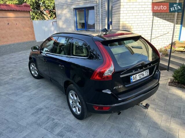 Чорний Вольво ХС60, об'ємом двигуна 2.4 л та пробігом 425 тис. км за 13000 $, фото 10 на Automoto.ua
