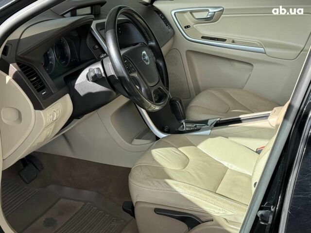 Вольво ХС60 2009 в Одессе на Automoto.ua Черный Вольво ХС60, объемом двигателя 2.4 л и пробегом 260 тыс. км за 14190 $, фото 9 на Automoto.ua