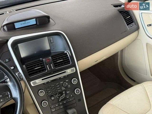 Вольво ХС60 2009 в Одессе на Automoto.ua Черный Вольво ХС60, объемом двигателя 2.4 л и пробегом 260 тыс. км за 14190 $, фото 19 на Automoto.ua