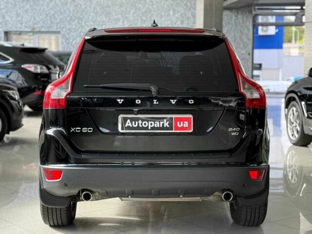 Черный Вольво ХС60, объемом двигателя 2.4 л и пробегом 260 тыс. км за 10000 $, фото 5 на Automoto.ua