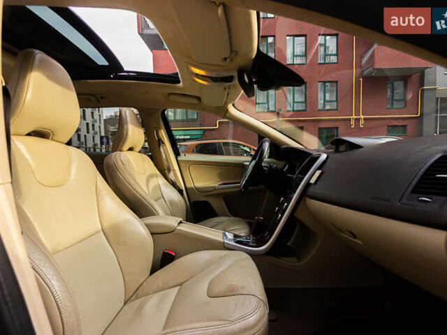 Чорний Вольво ХС60, об'ємом двигуна 2.4 л та пробігом 200 тис. км за 12300 $, фото 32 на Automoto.ua