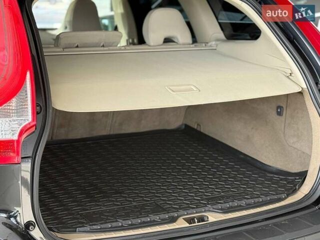 Вольво ХС60 2009 в Одессе на Automoto.ua Черный Вольво ХС60, объемом двигателя 2.4 л и пробегом 260 тыс. км за 14190 $, фото 8 на Automoto.ua