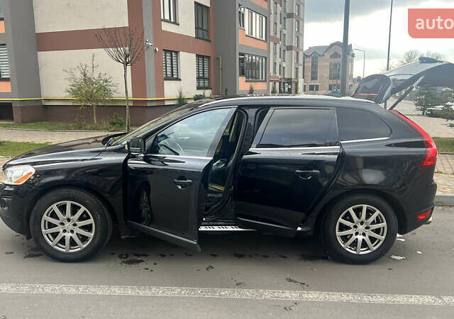 Черный Вольво ХС60, объемом двигателя 2.4 л и пробегом 290 тыс. км за 13999 $, фото 6 на Automoto.ua