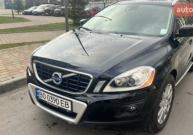 Черный Вольво ХС60, объемом двигателя 2.4 л и пробегом 290 тыс. км за 13999 $, фото 2 на Automoto.ua