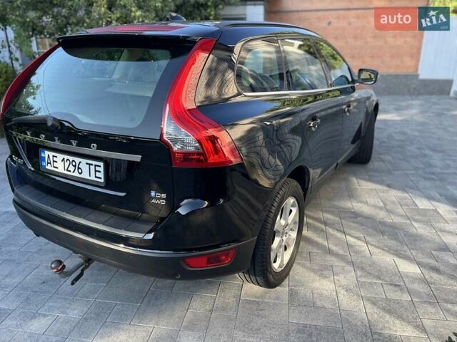 Чорний Вольво ХС60, об'ємом двигуна 2.4 л та пробігом 425 тис. км за 13000 $, фото 7 на Automoto.ua