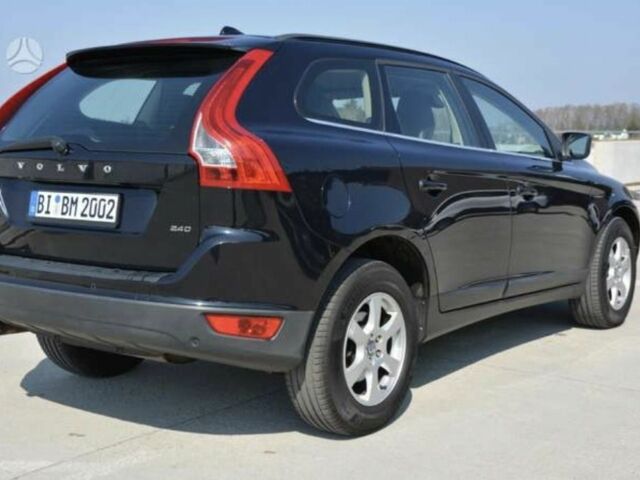 Чорний Вольво ХС60, об'ємом двигуна 2.4 л та пробігом 334 тис. км за 9983 $, фото 6 на Automoto.ua