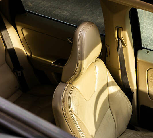 Чорний Вольво ХС60, об'ємом двигуна 2.4 л та пробігом 200 тис. км за 12300 $, фото 27 на Automoto.ua