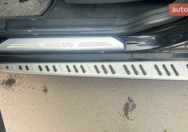 Черный Вольво ХС60, объемом двигателя 2.4 л и пробегом 290 тыс. км за 13999 $, фото 13 на Automoto.ua