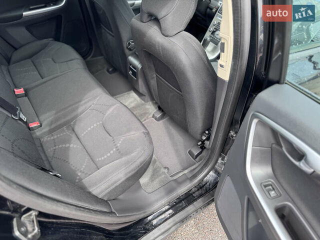 Черный Вольво ХС60, объемом двигателя 2.4 л и пробегом 254 тыс. км за 16400 $, фото 28 на Automoto.ua