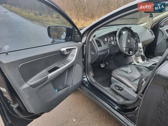 Черный Вольво ХС60, объемом двигателя 2.95 л и пробегом 125 тыс. км за 12200 $, фото 27 на Automoto.ua