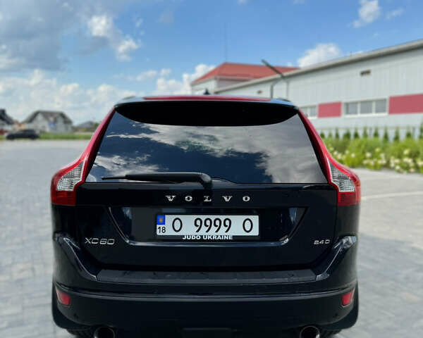 Черный Вольво ХС60, объемом двигателя 2.4 л и пробегом 308 тыс. км за 13700 $, фото 3 на Automoto.ua