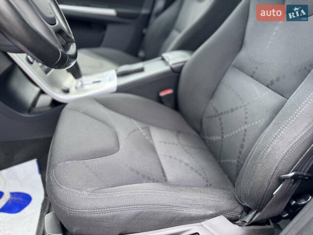 Черный Вольво ХС60, объемом двигателя 2.4 л и пробегом 254 тыс. км за 16400 $, фото 22 на Automoto.ua