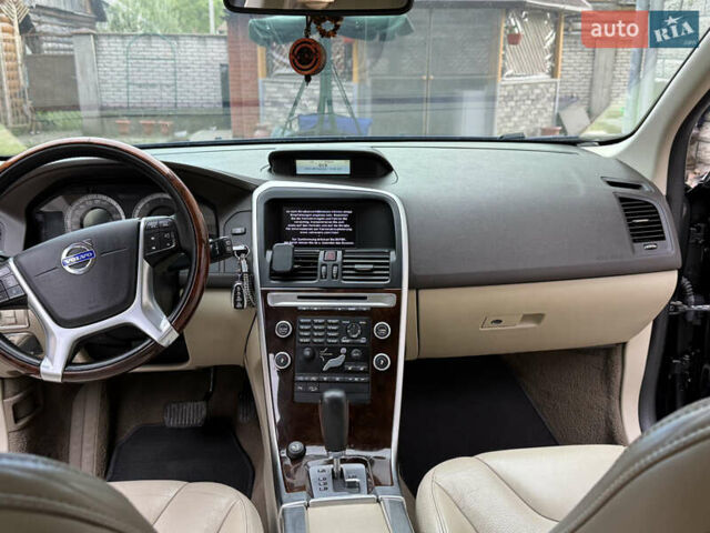 Вольво ХС60 2010 в Богородчанах на Automoto.ua Черный Вольво ХС60, объемом двигателя 2.4 л и пробегом 310 тыс. км за 14900 $, фото 13 на Automoto.ua