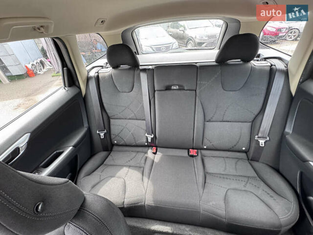 Черный Вольво ХС60, объемом двигателя 2.4 л и пробегом 254 тыс. км за 16400 $, фото 46 на Automoto.ua