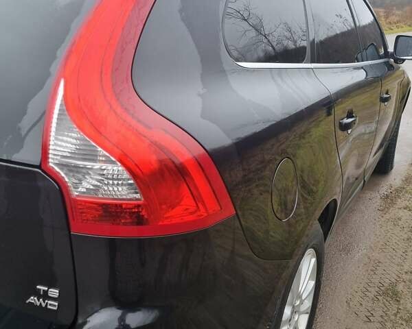 Черный Вольво ХС60, объемом двигателя 2.95 л и пробегом 125 тыс. км за 12200 $, фото 7 на Automoto.ua