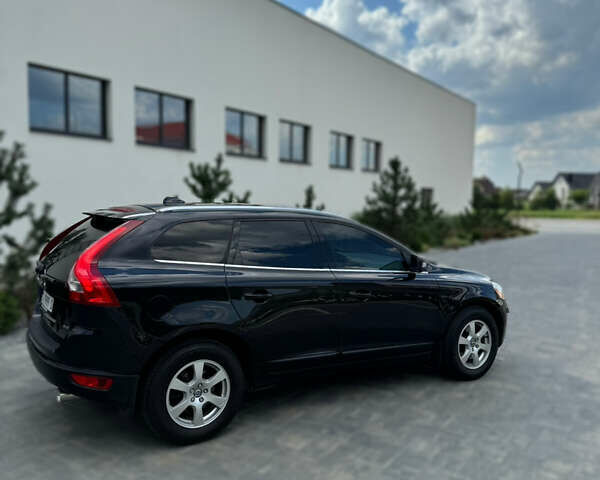 Черный Вольво ХС60, объемом двигателя 2.4 л и пробегом 308 тыс. км за 13700 $, фото 6 на Automoto.ua