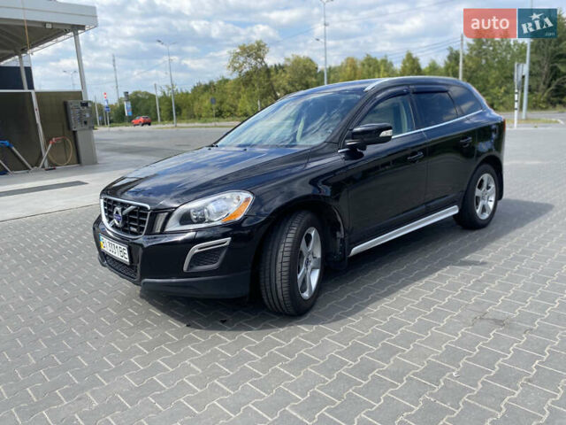 Чорний Вольво ХС60, об'ємом двигуна 3 л та пробігом 284 тис. км за 12600 $, фото 3 на Automoto.ua