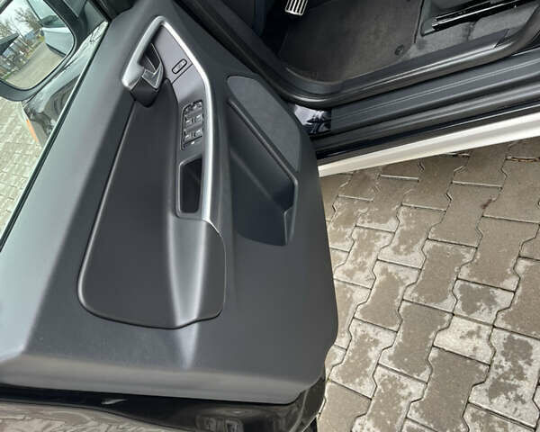 Черный Вольво ХС60, объемом двигателя 2.4 л и пробегом 241 тыс. км за 15450 $, фото 22 на Automoto.ua