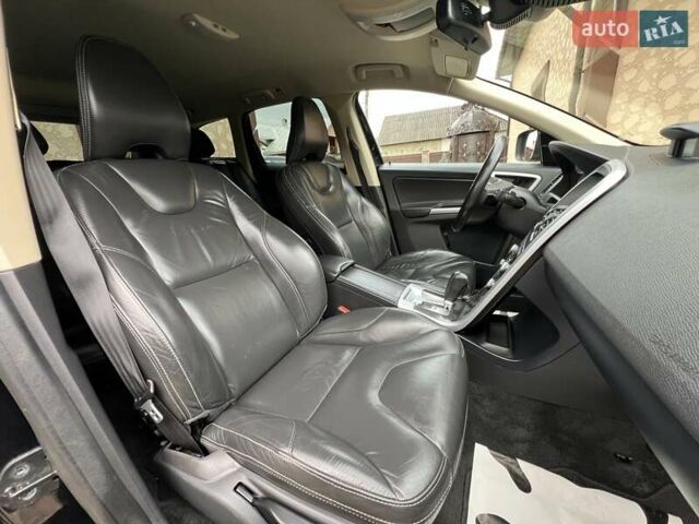 Чорний Вольво ХС60, об'ємом двигуна 0 л та пробігом 238 тис. км за 14950 $, фото 96 на Automoto.ua