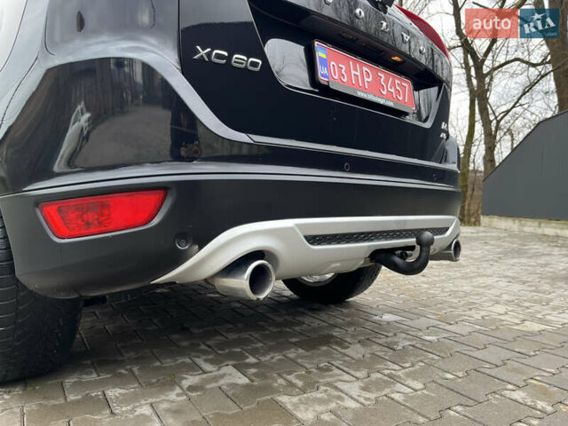Черный Вольво ХС60, объемом двигателя 2.4 л и пробегом 241 тыс. км за 15450 $, фото 19 на Automoto.ua