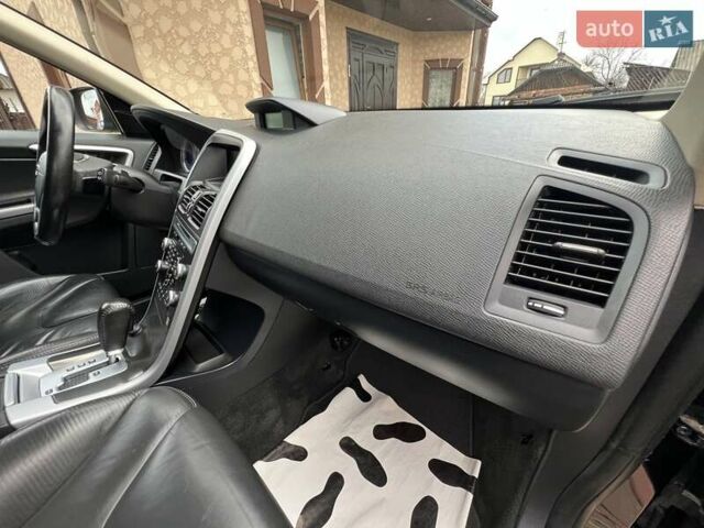 Чорний Вольво ХС60, об'ємом двигуна 0 л та пробігом 238 тис. км за 14950 $, фото 97 на Automoto.ua