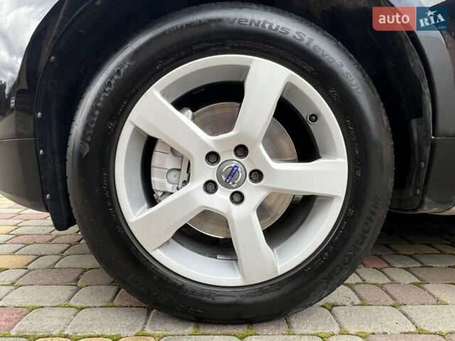 Чорний Вольво ХС60, об'ємом двигуна 0 л та пробігом 238 тис. км за 14950 $, фото 105 на Automoto.ua